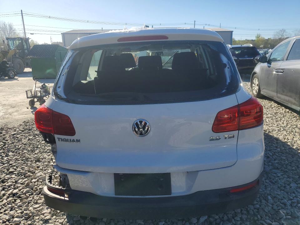 50802376 :رقم المزاد ، WVGAV3AX8DW611332 vin ، 2013 Volkswagen Tiguan مزاد بيع