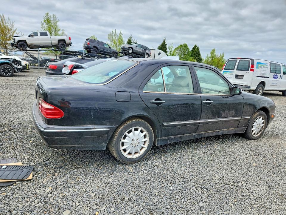 Продажа на аукционе авто 2000 Mercedes-benz E, vin: WDBJF82J3YX039044, номер лота: 50684676