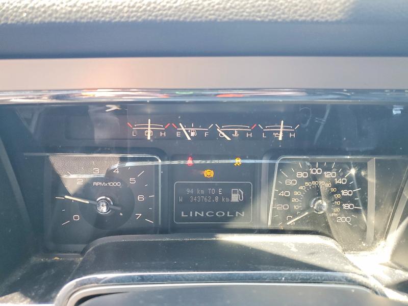 48761276 :رقم المزاد ، 5LMJJ2J56AEJ10376 vin ، 2010 Lincoln Townhouse Navigator مزاد بيع