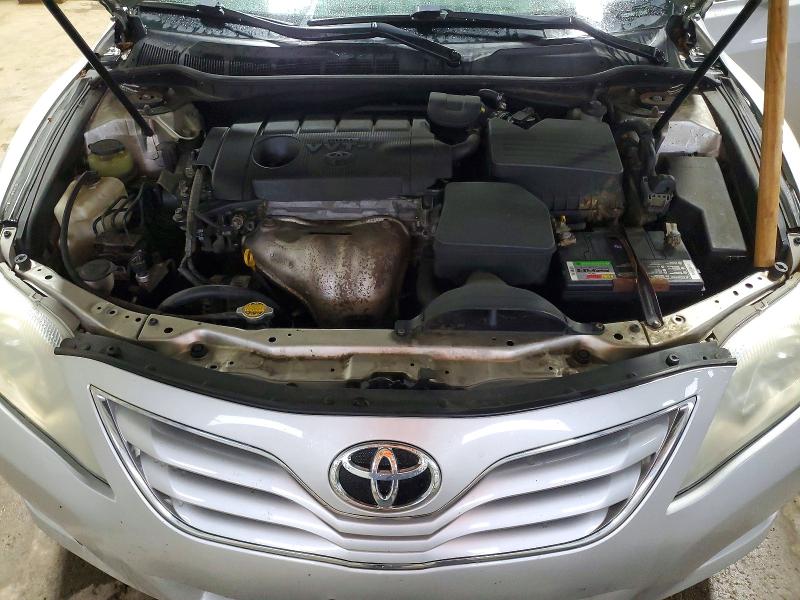 51357606 :رقم المزاد ، 4T1BF3EK0BU176086 vin ، 2011 Toyota Camry مزاد بيع