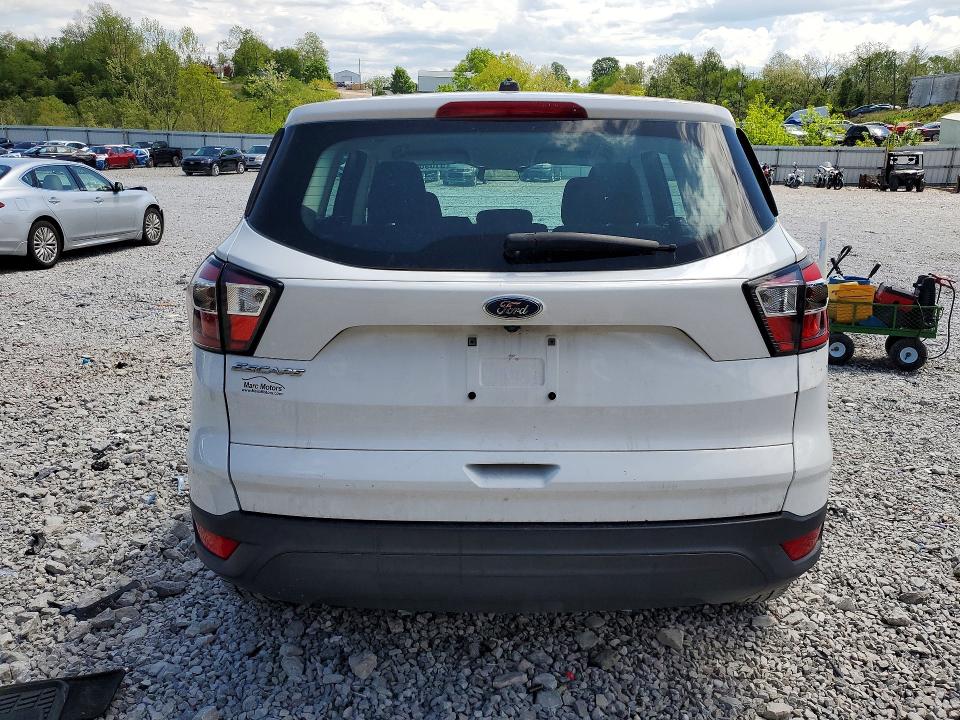 Продаж на аукціоні авто 2018 Ford Escape, vin: 1FMCU0F71JUA17322, номер лоту: 51096826