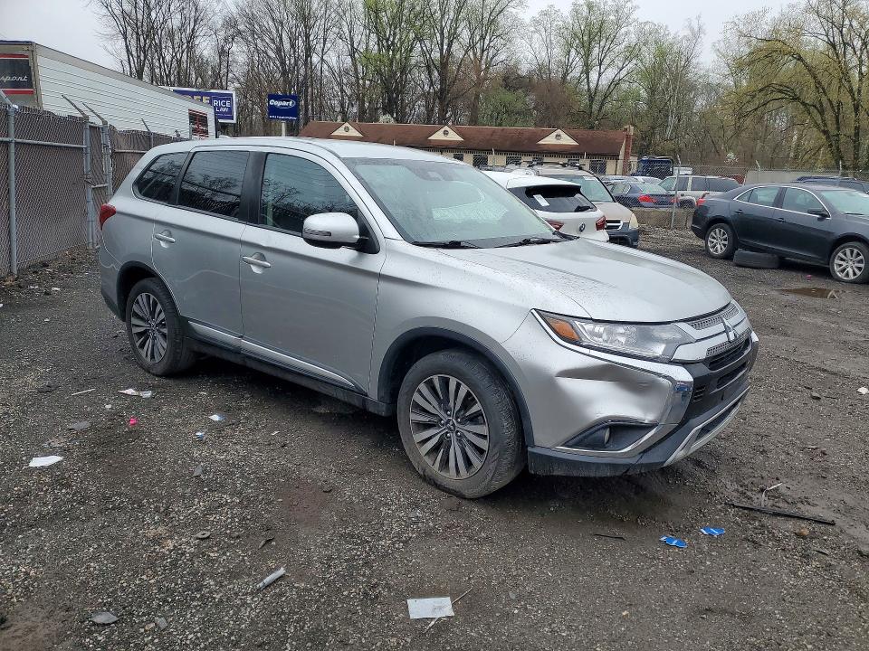 2020 Mitsubishi Outlander მანქანა იყიდება აუქციონზე, vin: JA4AD3A36LZ048597, აუქციონის ნომერი: 48226916