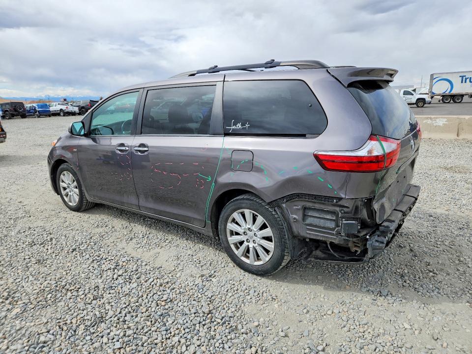 50899566 :رقم المزاد ، 5TDDZ3DC8HS170841 vin ، 2017 Toyota Sienna مزاد بيع