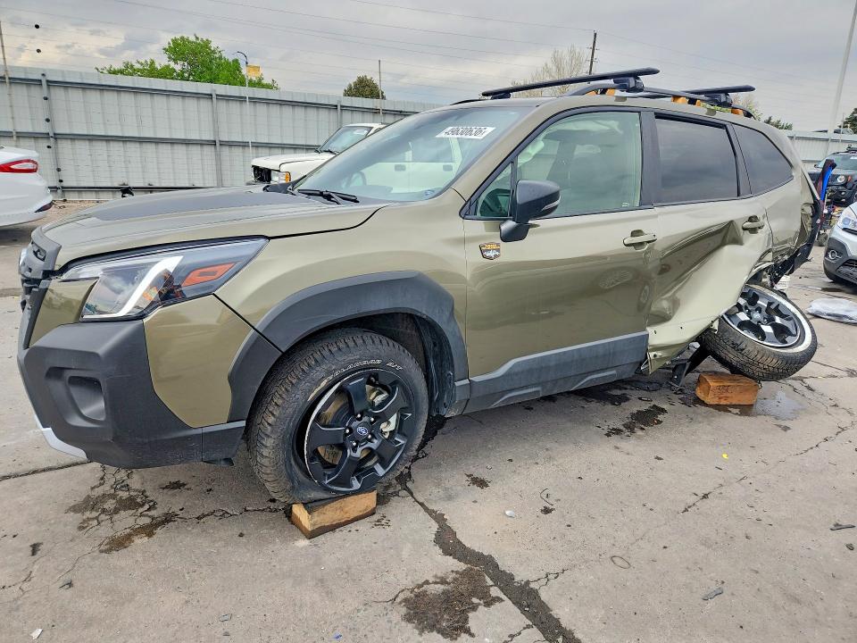 Продажа на аукционе авто 2025 Subaru Forester, vin: JF2SKAJC4SH409030, номер лота: 49630636