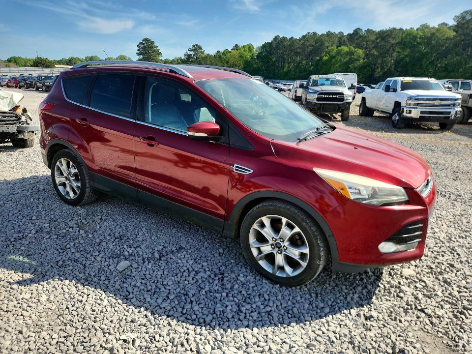 2015 Ford Escape მანქანა იყიდება აუქციონზე, vin: 1FMCU0JX7FUA40411, აუქციონის ნომერი: 49562556