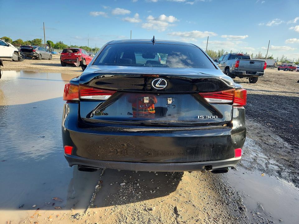 Aukcja sprzedaży 2018 Lexus Is 300, vin: JTHBA1D26J5067647, numer aukcji: 50557166