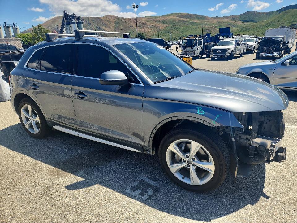 2020 Audi Q5 მანქანა იყიდება აუქციონზე, vin: WA1ANAFY5L2084652, აუქციონის ნომერი: 50969236