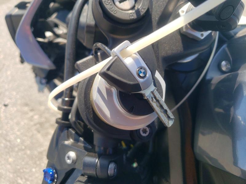 50940956 :رقم المزاد ، WB10P2300S6L38790 vin ، 2025 Bmw S 1000 مزاد بيع