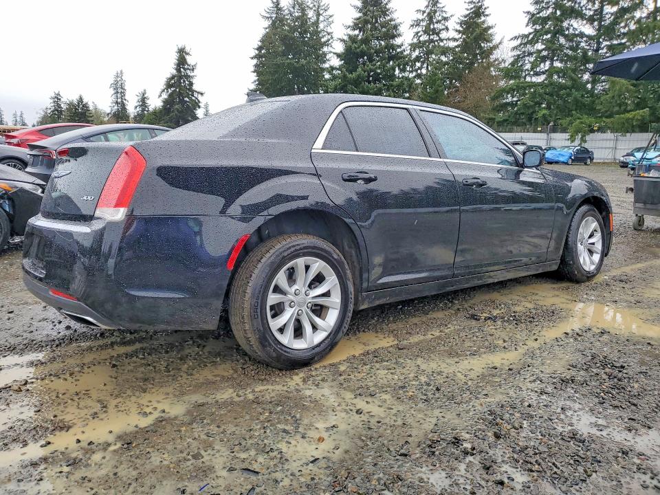 2016 Chrysler 300 მანქანა იყიდება აუქციონზე, vin: 2C3CCAAG5GH207810, აუქციონის ნომერი: 47575126