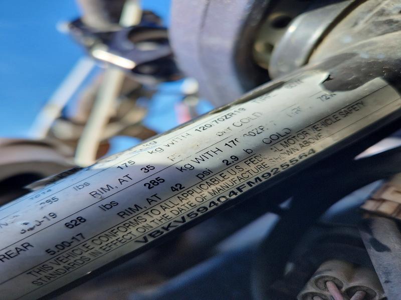 50807996 :رقم المزاد ، VBKV59404FM925564 vin ، 2015 Ktm 1290 مزاد بيع