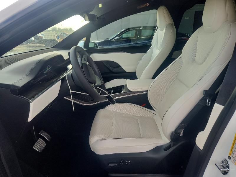 Продажа на аукционе авто 2022 Tesla Model X, vin: 7SAXCBE63NF343590, номер лота: 49390076