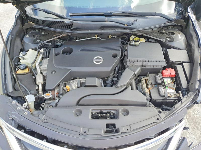2015 Nissan Altima მანქანა იყიდება აუქციონზე, vin: 1N4AL3APXFN385237, აუქციონის ნომერი: 49914486