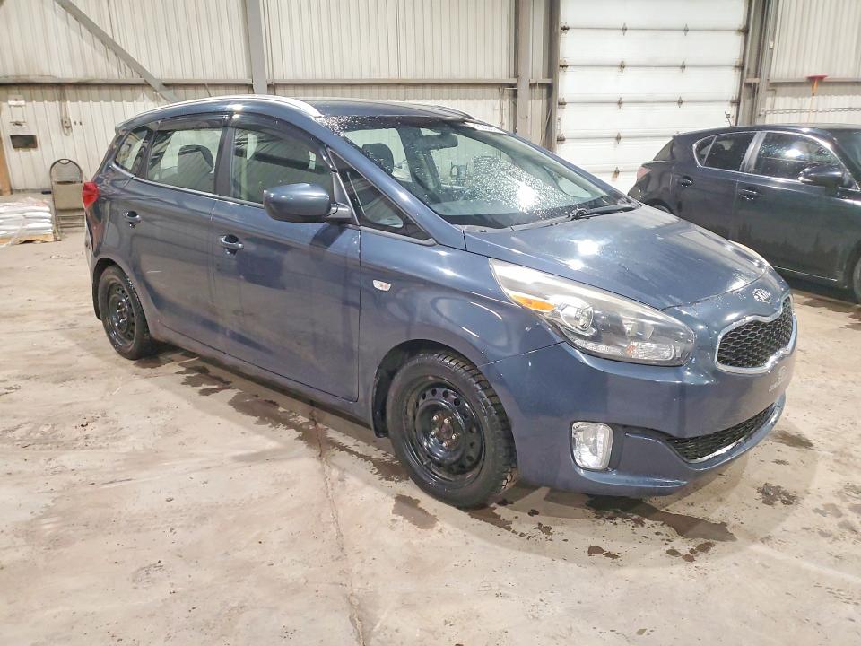 48063316 :رقم المزاد ، KNAHT8A36F7089703 vin ، 2015 Kia Rondo مزاد بيع