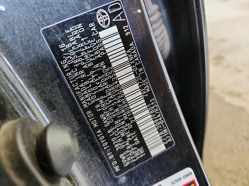 50323256 :رقم المزاد ، 2T1BURHE6GC643552 vin ، 2016 Toyota Corolla مزاد بيع