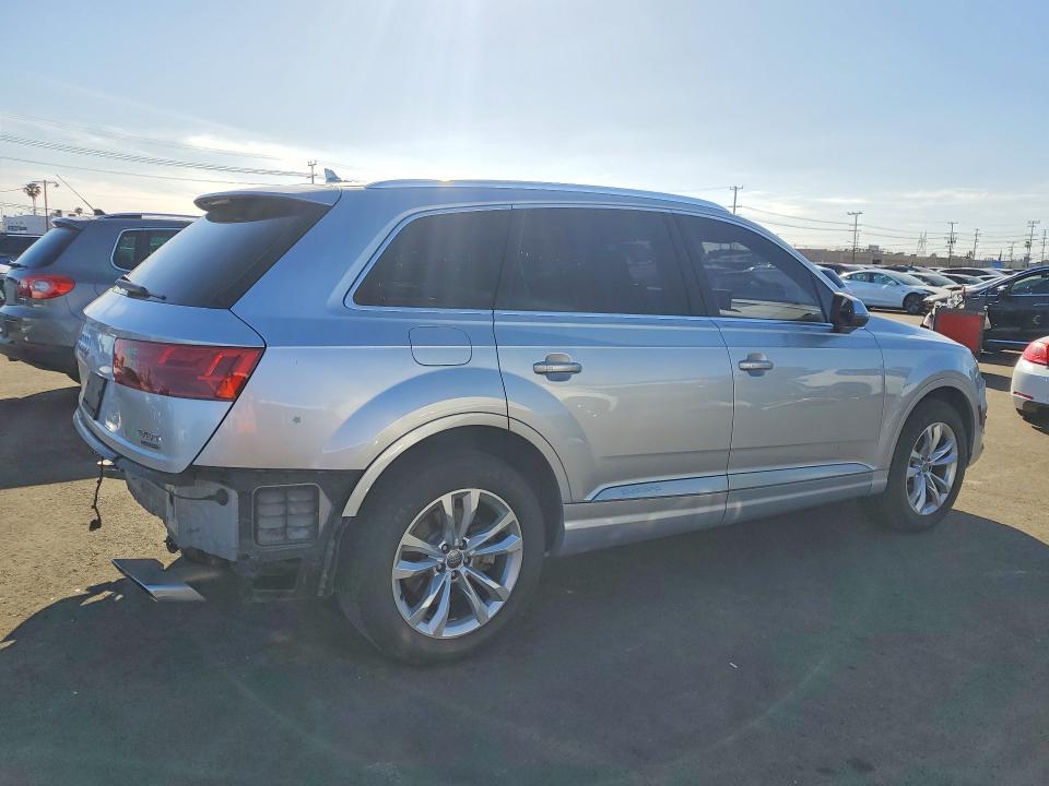 Aukcja sprzedaży 2017 Audi Q7, vin: WA1AAAF78HD009670, numer aukcji: 49589276