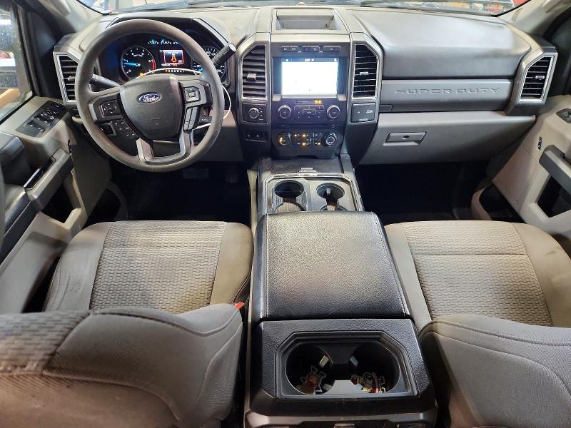 51163286 :رقم المزاد ، 1FT8W3DT8HEE10597 vin ، 2017 Ford F350 مزاد بيع