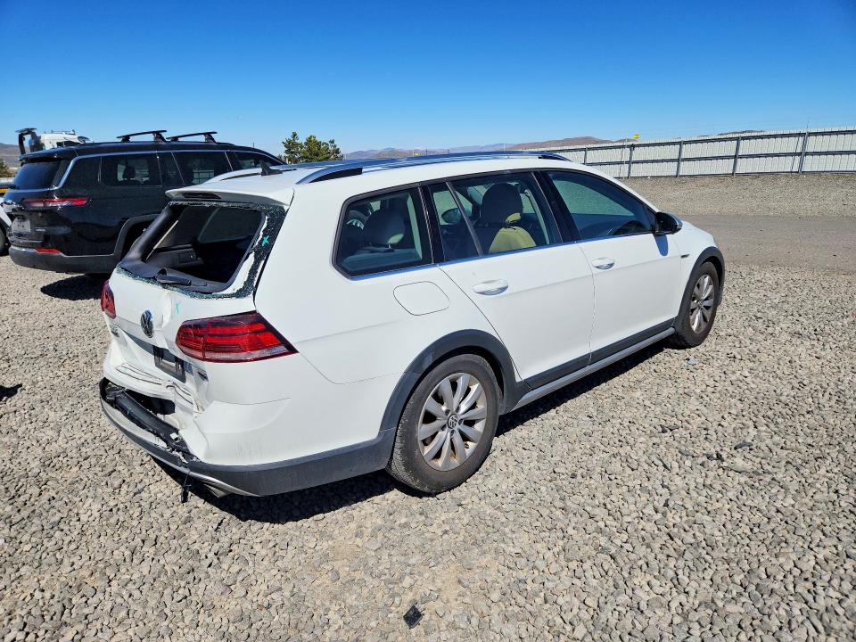 Auction sale of the 2019 Volkswagen Golf Alltrack, vin: 3VWM17AU6KM506728, lot number: 49928786