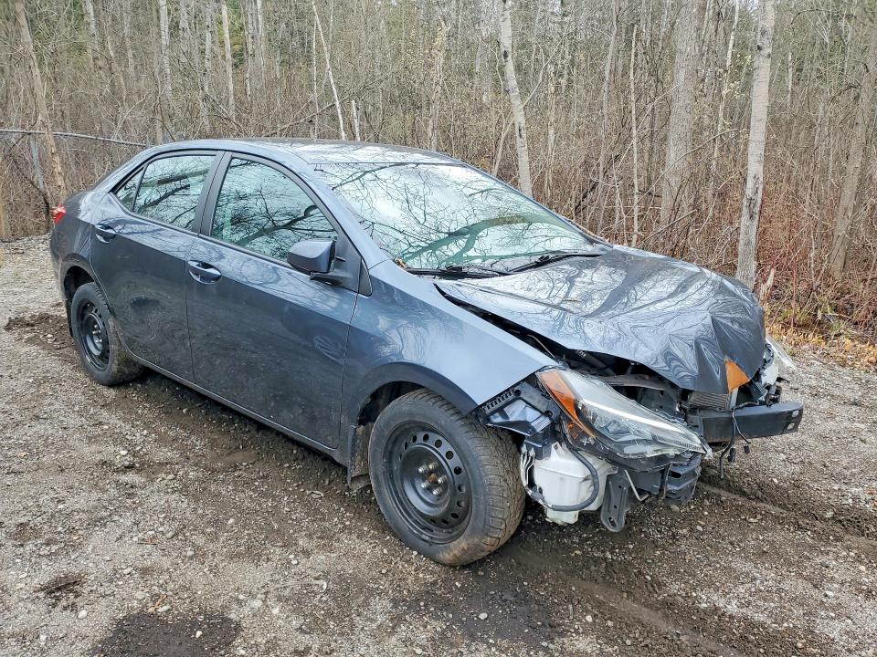 2018 Toyota Corolla მანქანა იყიდება აუქციონზე, vin: 2T1BURHE8JC061251, აუქციონის ნომერი: 50419486