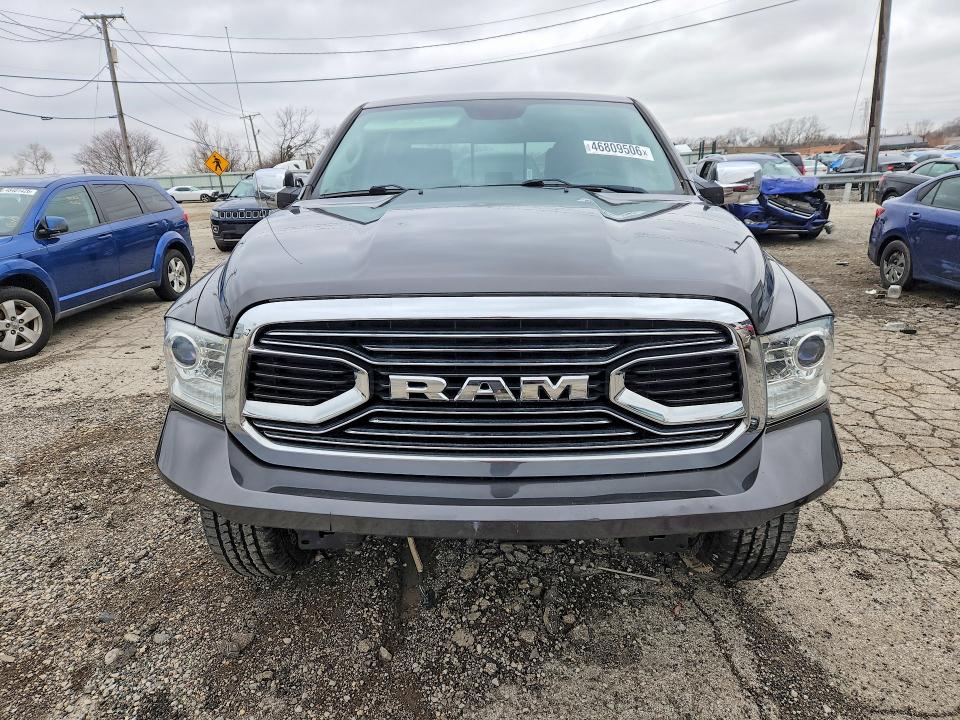 46809506 :رقم المزاد ، 1C6RR7VM5JS262188 vin ، 2018 Ram 1500 مزاد بيع