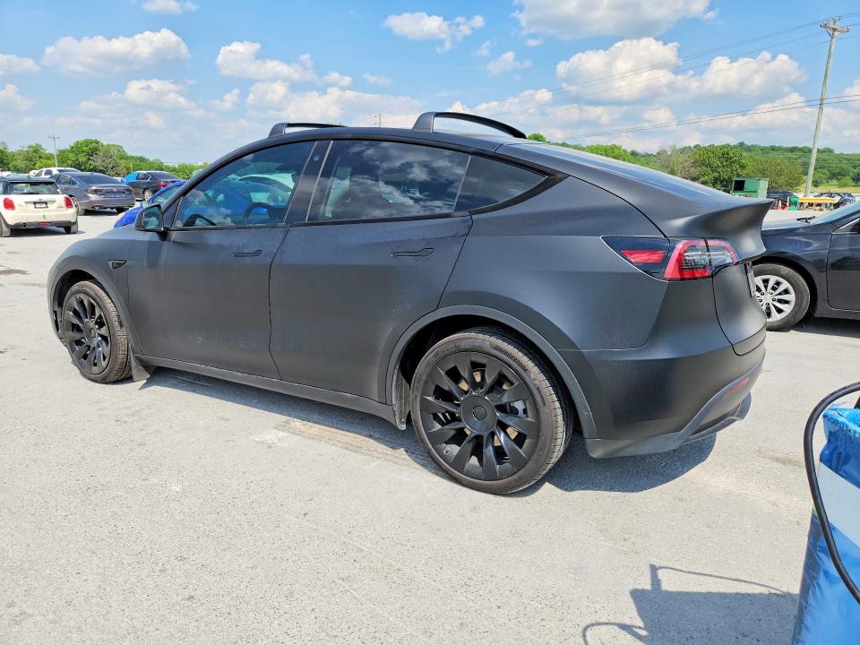 50265656 :رقم المزاد ، 7SAYGDEE9PA090710 vin ، 2023 Tesla Model Y مزاد بيع