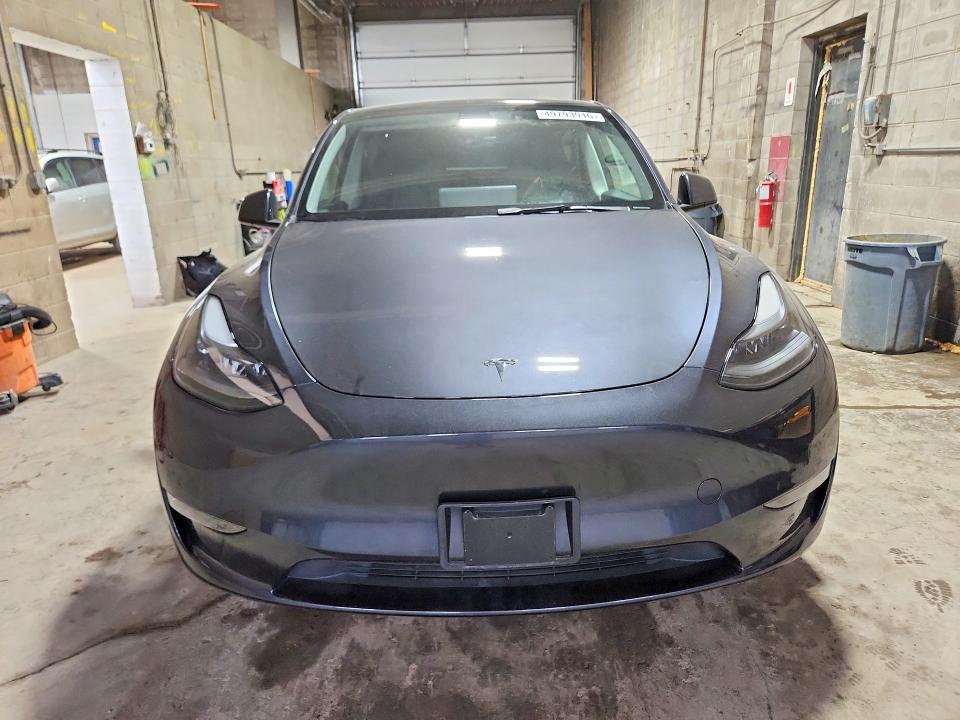 49793916 :رقم المزاد ، 7SAYGDEEXRA286299 vin ، 2024 Tesla Model Y مزاد بيع