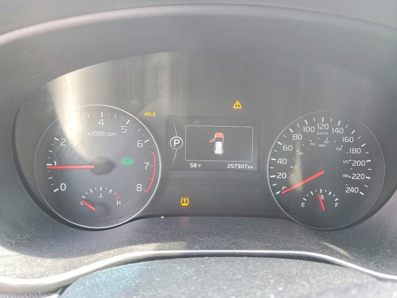 47215796 :رقم المزاد ، KNDPRCA69H7047569 vin ، 2017 Kia Sportage مزاد بيع