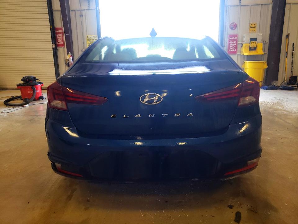 2020 Hyundai Elantra მანქანა იყიდება აუქციონზე, vin: 5NPD84LF6LH578645, აუქციონის ნომერი: 49210626