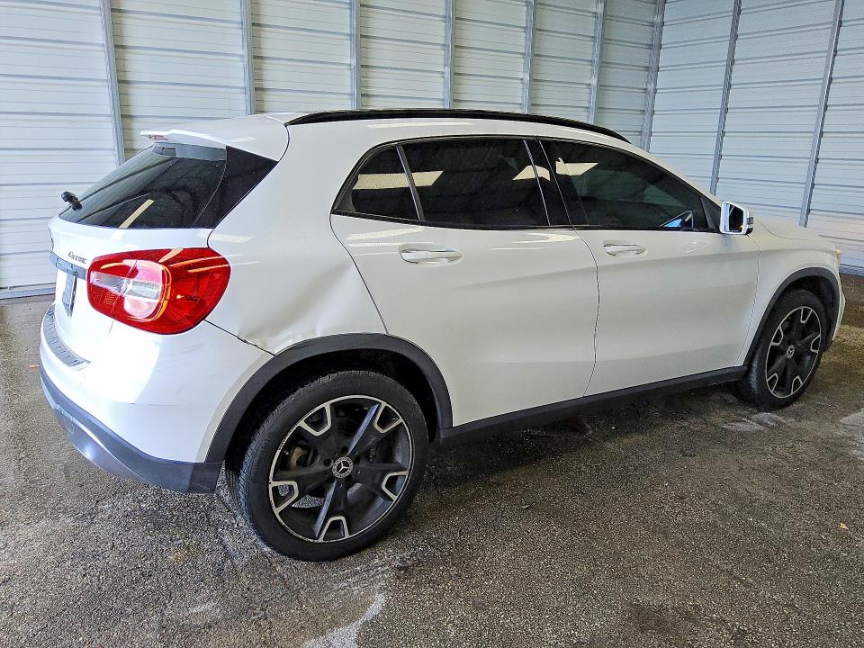 Aukcja sprzedaży 2020 Mercedes-benz Gla, vin: WDCTG4EBXLU027613, numer aukcji: 49089146