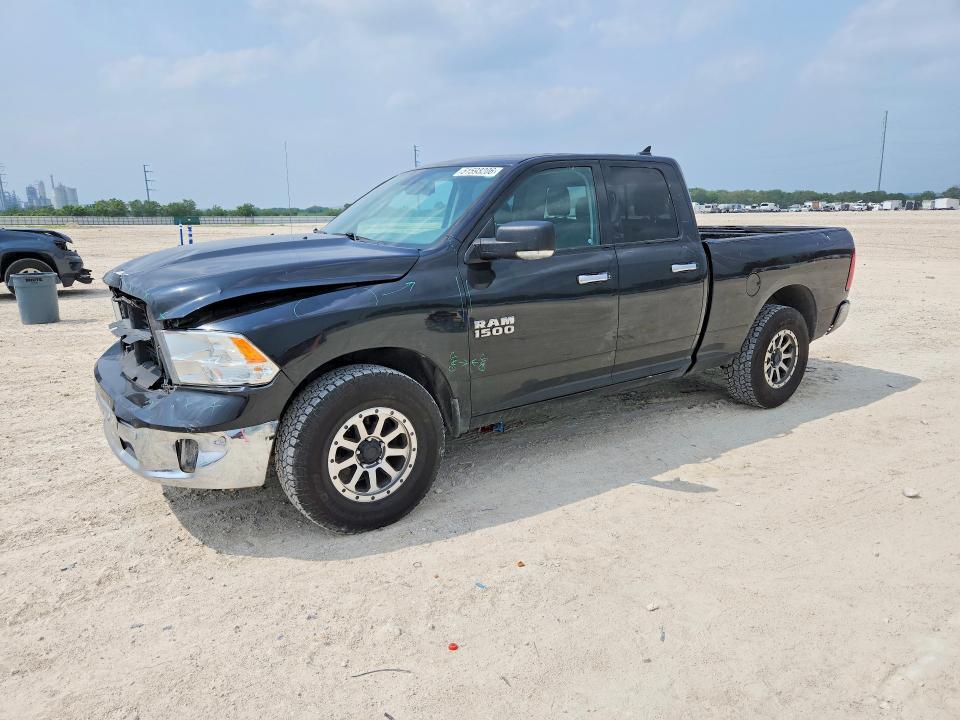 51593206 :رقم المزاد ، 1C6RR7GG8JS218550 vin ، 2018 Ram 1500 مزاد بيع