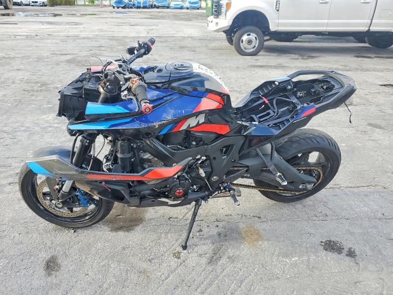 49375416 :رقم المزاد ، WB10E930XT6M30358 vin ، 2026 Bmw M 1000 مزاد بيع