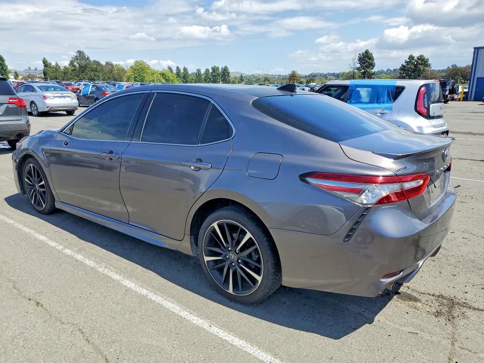 2018 Toyota Camry მანქანა იყიდება აუქციონზე, vin: 4T1BZ1HK7JU007429, აუქციონის ნომერი: 50970066