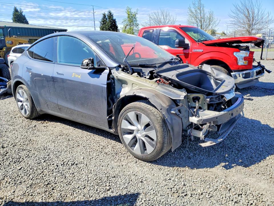 Продажа на аукционе авто 2023 Tesla Model Y, vin: 7SAYGDEE7PF789353, номер лота: 48943306