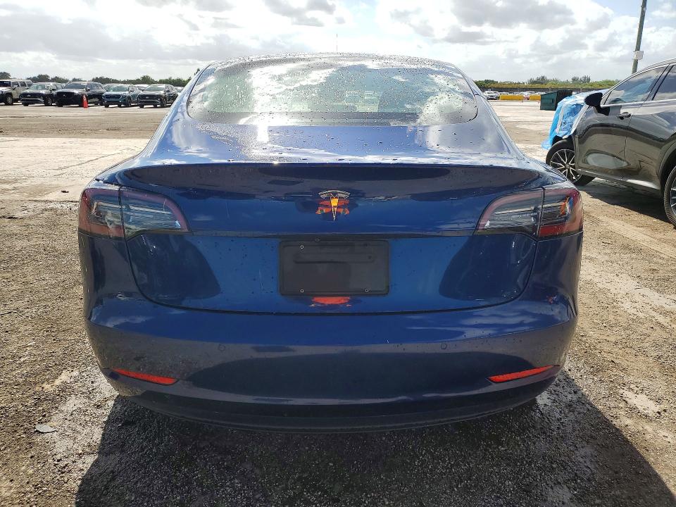 Продажа на аукционе авто 2022 Tesla Model 3, vin: 5YJ3E1EA1NF288691, номер лота: 49288996