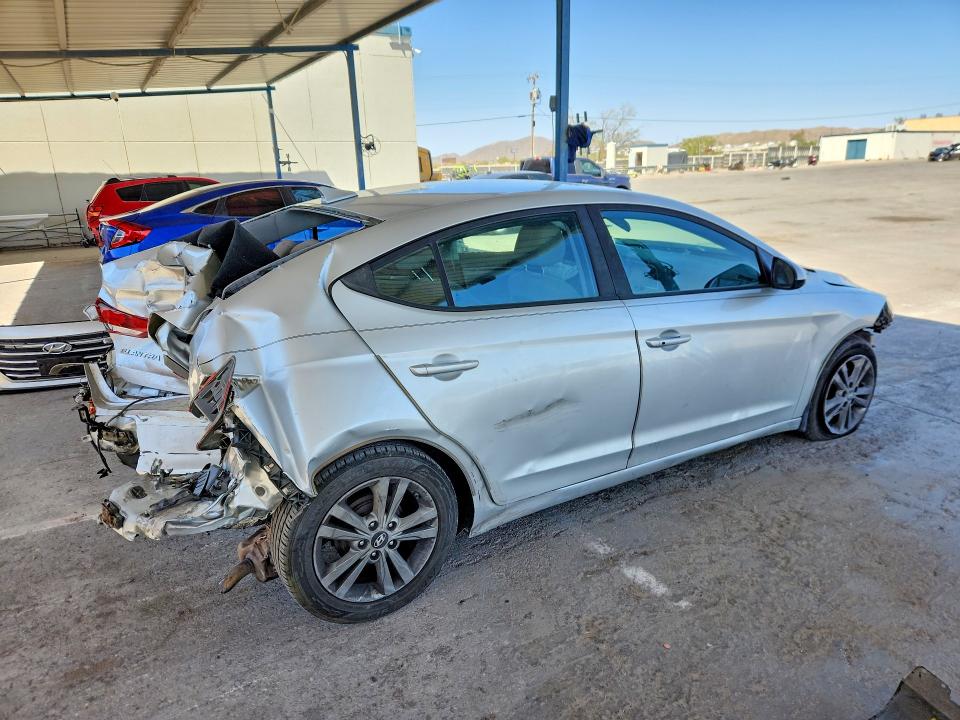 Продажа на аукционе авто 2017 Hyundai Elantra, vin: 5NPD84LF0HH015453, номер лота: 51428946