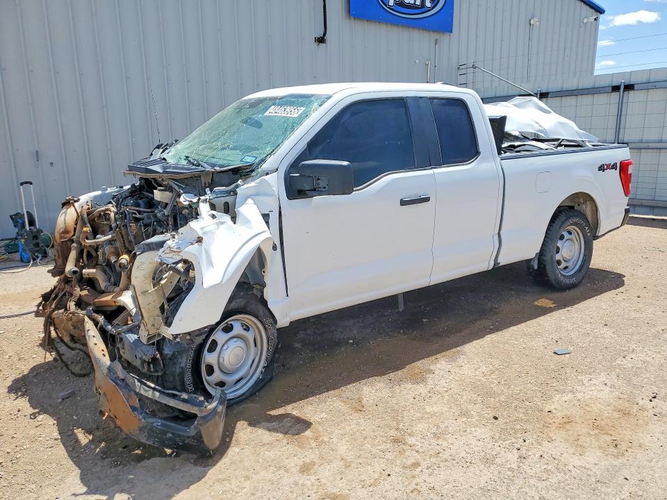 48463956 :رقم المزاد ، 1FTFX1E54NKE84055 vin ، 2022 Ford F150 مزاد بيع