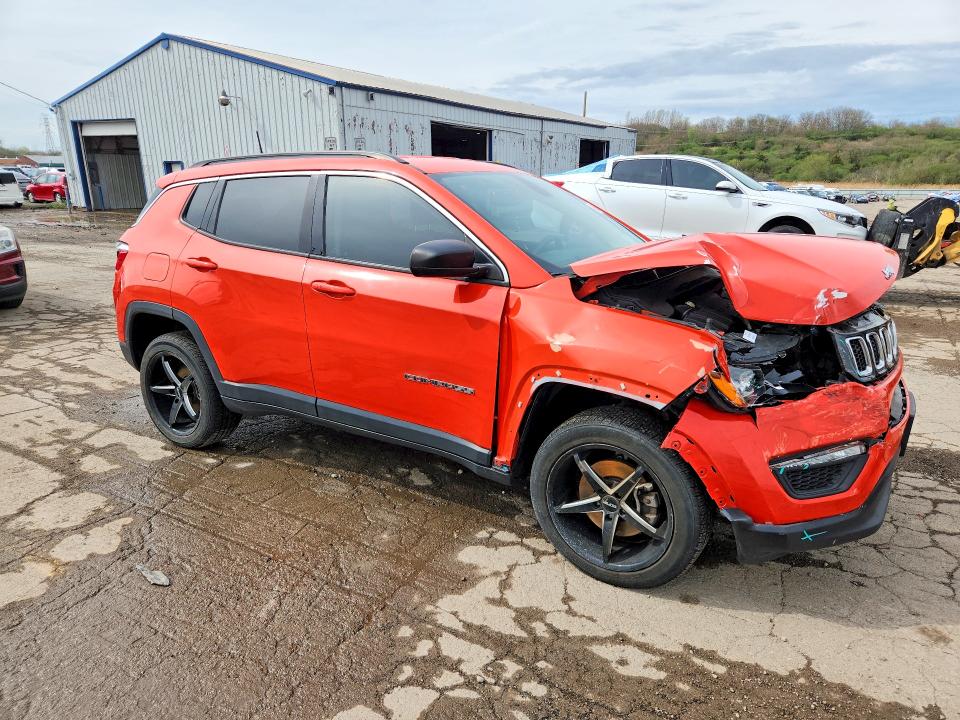 49955826 :رقم المزاد ، 3C4NJDAB4KT629356 vin ، 2019 Jeep Compass مزاد بيع