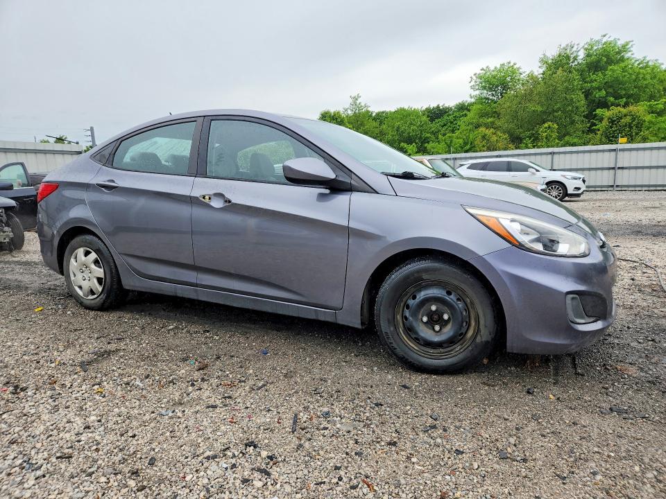 2017 Hyundai Accent მანქანა იყიდება აუქციონზე, vin: KMHCT4AE6HU283283, აუქციონის ნომერი: 51161176