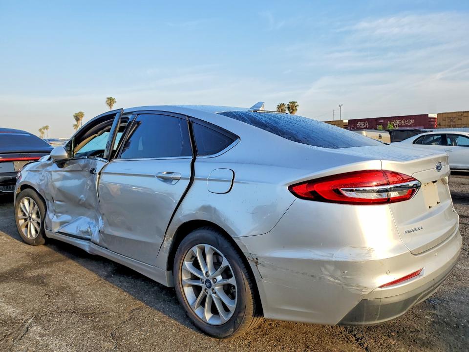 Продаж на аукціоні авто 2019 Ford Fusion, vin: 3FA6P0HDXKR145861, номер лоту: 46677716