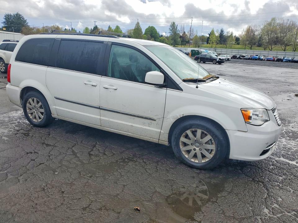 Aukcja sprzedaży 2015 Chrysler Town & Country, vin: 2C4RC1BG5FR655316, numer aukcji: 49838646