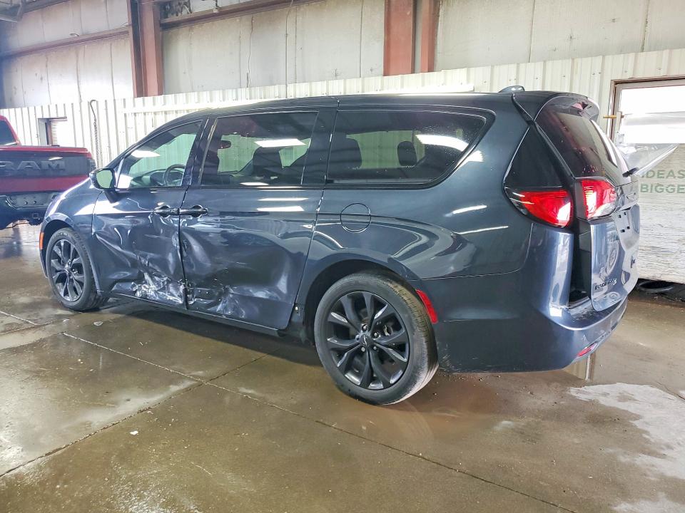 49648846 :رقم المزاد ، 2C4RC1FG1KR702507 vin ، 2019 Chrysler Pacifica مزاد بيع