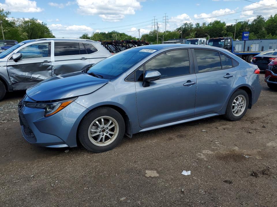 51113236 :رقم المزاد ، JTDEAMDE1NJ051525 vin ، 2022 Toyota Corolla مزاد بيع