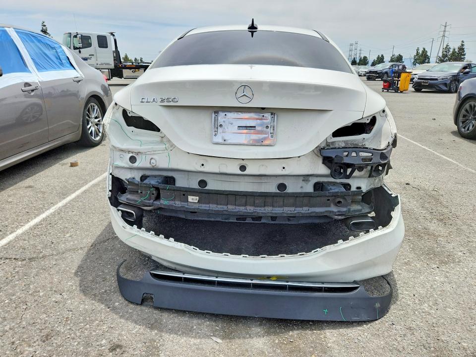 2014 Mercedes-benz Cla მანქანა იყიდება აუქციონზე, vin: WDDSJ4EB3EN158274, აუქციონის ნომერი: 50330506