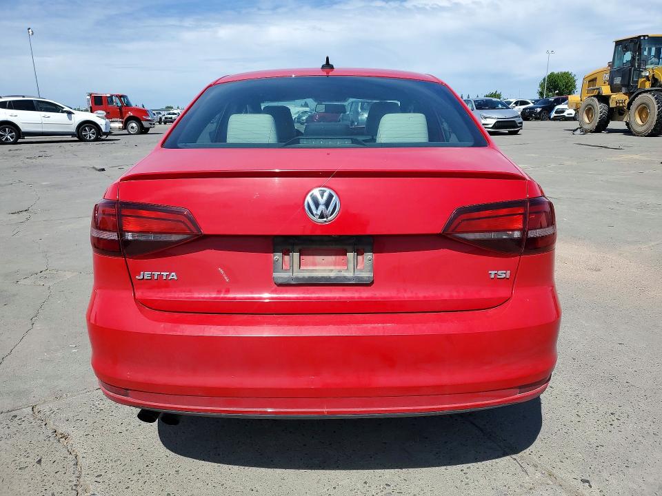 50091746 :رقم المزاد ، 3VWD17AJ9GM289947 vin ، 2016 Volkswagen Jetta مزاد بيع