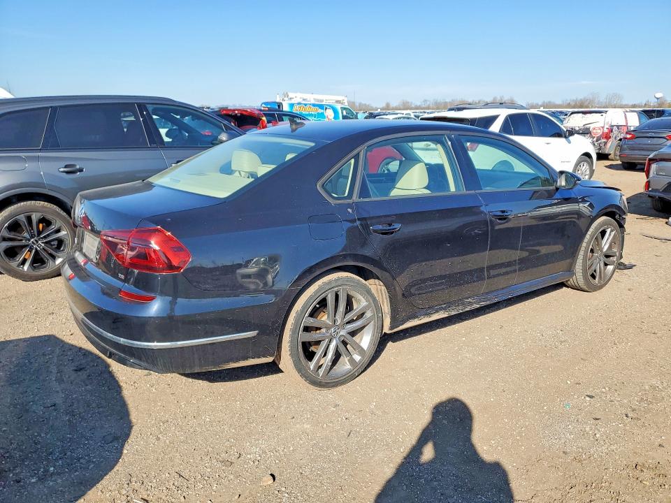 49163336 :رقم المزاد ، 1VWAA7A34JC039366 vin ، 2018 Volkswagen Passat مزاد بيع