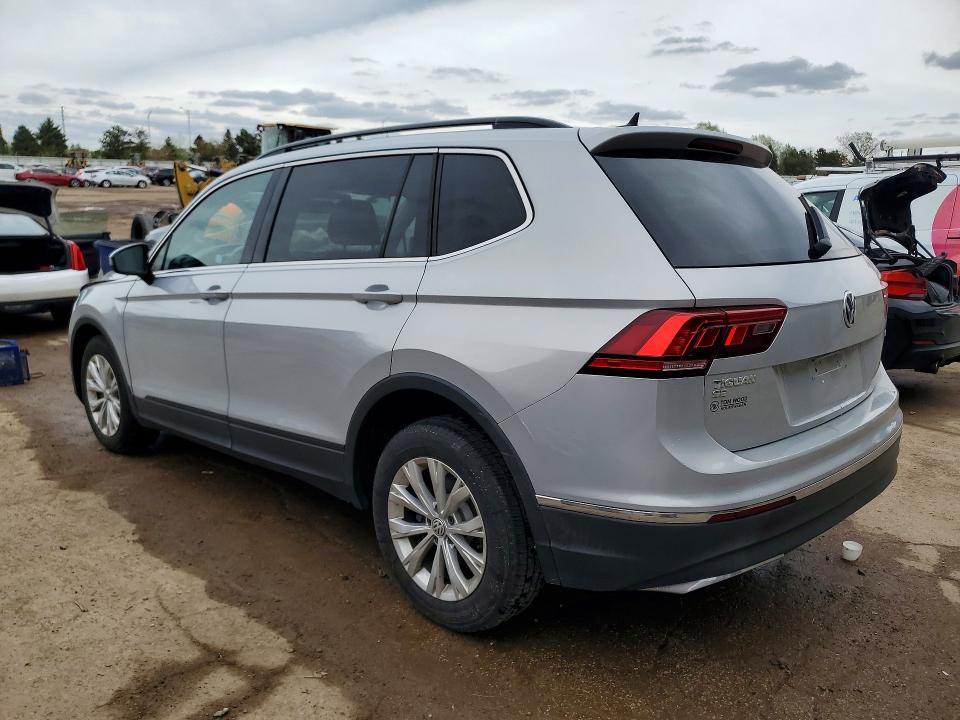 50826136 :رقم المزاد ، 3VV2B7AX8KM051979 vin ، 2019 Volkswagen Tiguan مزاد بيع