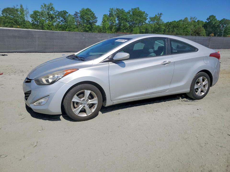 2013 Hyundai Elantra მანქანა იყიდება აუქციონზე, vin: KMHDH6AE4DU018714, აუქციონის ნომერი: 49685676