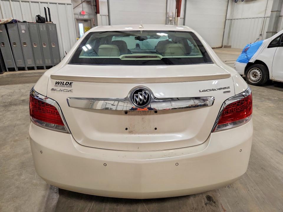 49573746 :رقم المزاد ، 1G4GC5EC9BF319740 vin ، 2011 Buick Lacrosse مزاد بيع