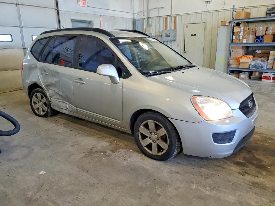 48672876 :رقم المزاد ، KNAFG526187160182 vin ، 2008 Kia Rondo مزاد بيع