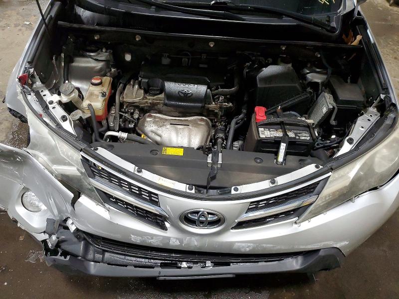 2015 Toyota Rav4 მანქანა იყიდება აუქციონზე, vin: JTMRFREV3FD100142, აუქციონის ნომერი: 51981406
