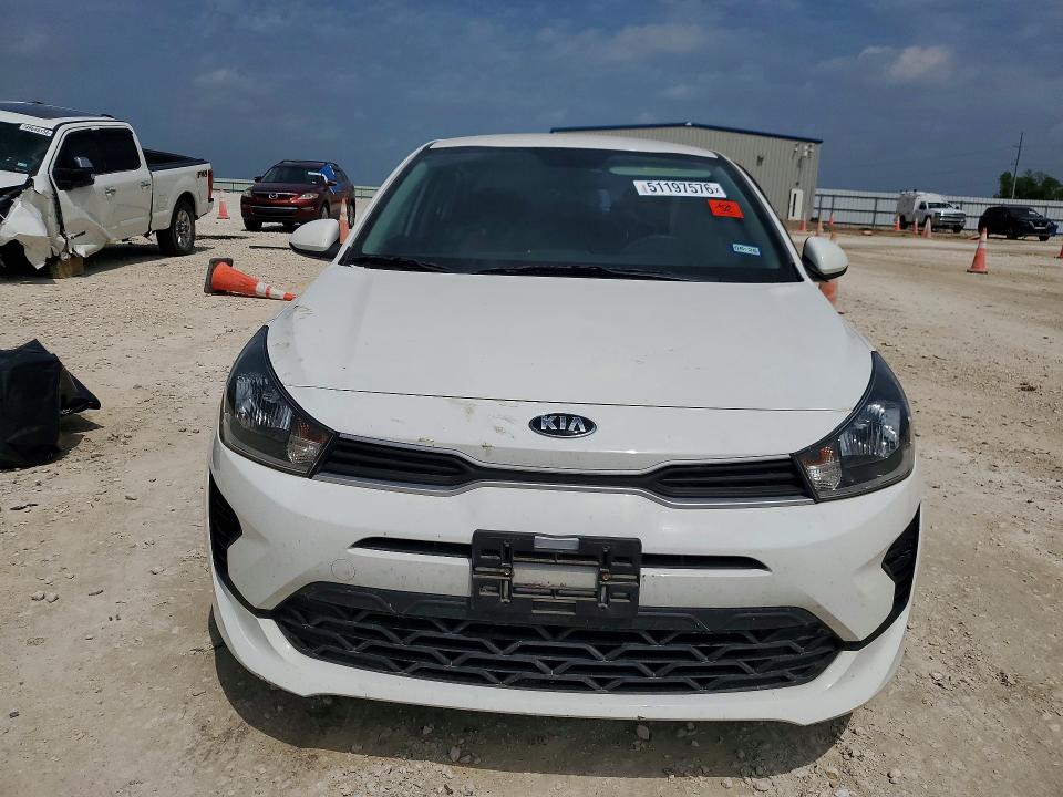 2021 Kia Rio მანქანა იყიდება აუქციონზე, vin: 3KPA24AD9ME412633, აუქციონის ნომერი: 51197576